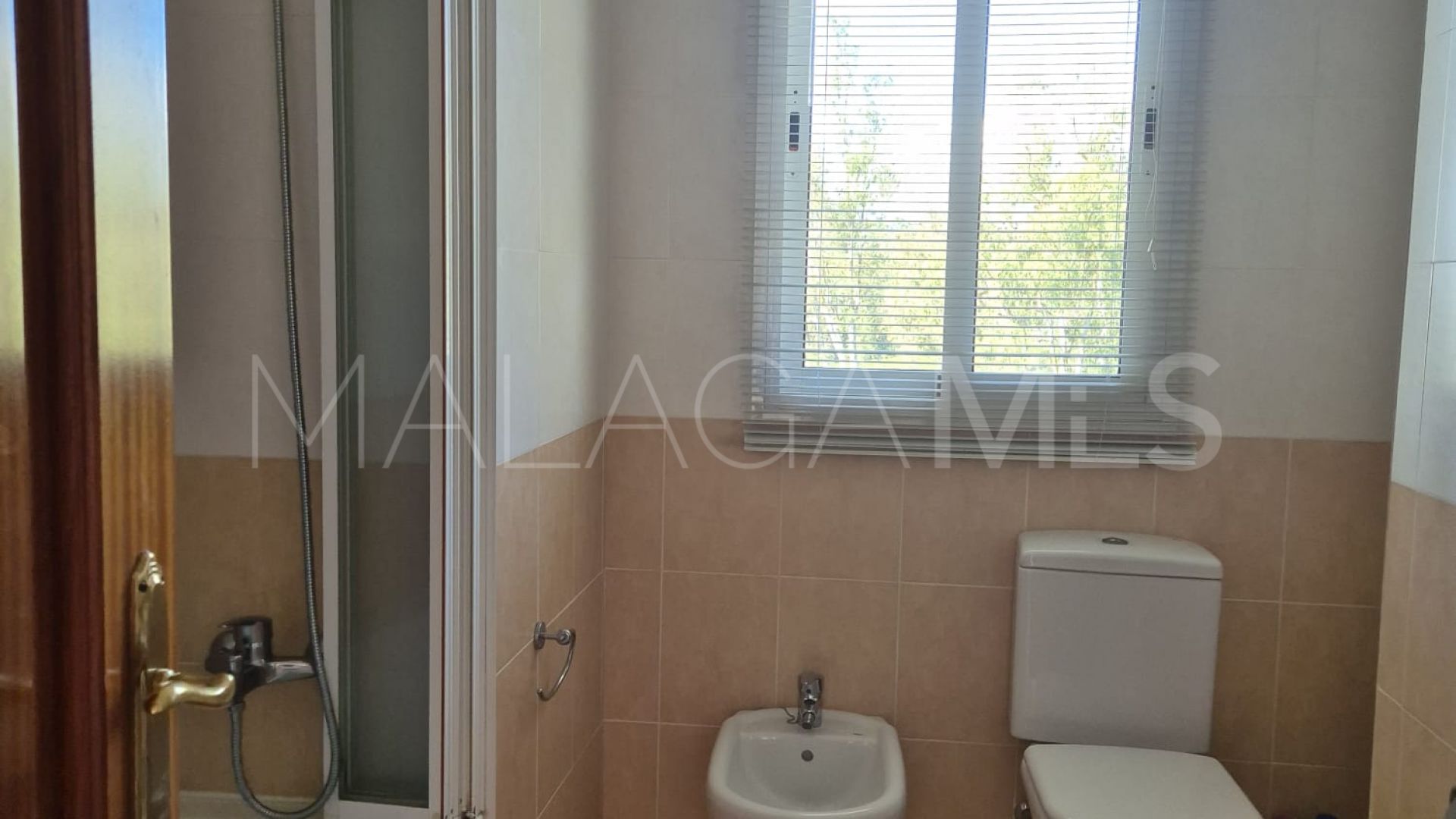 Zweistöckiges penthouse for sale in Bahia de Casares