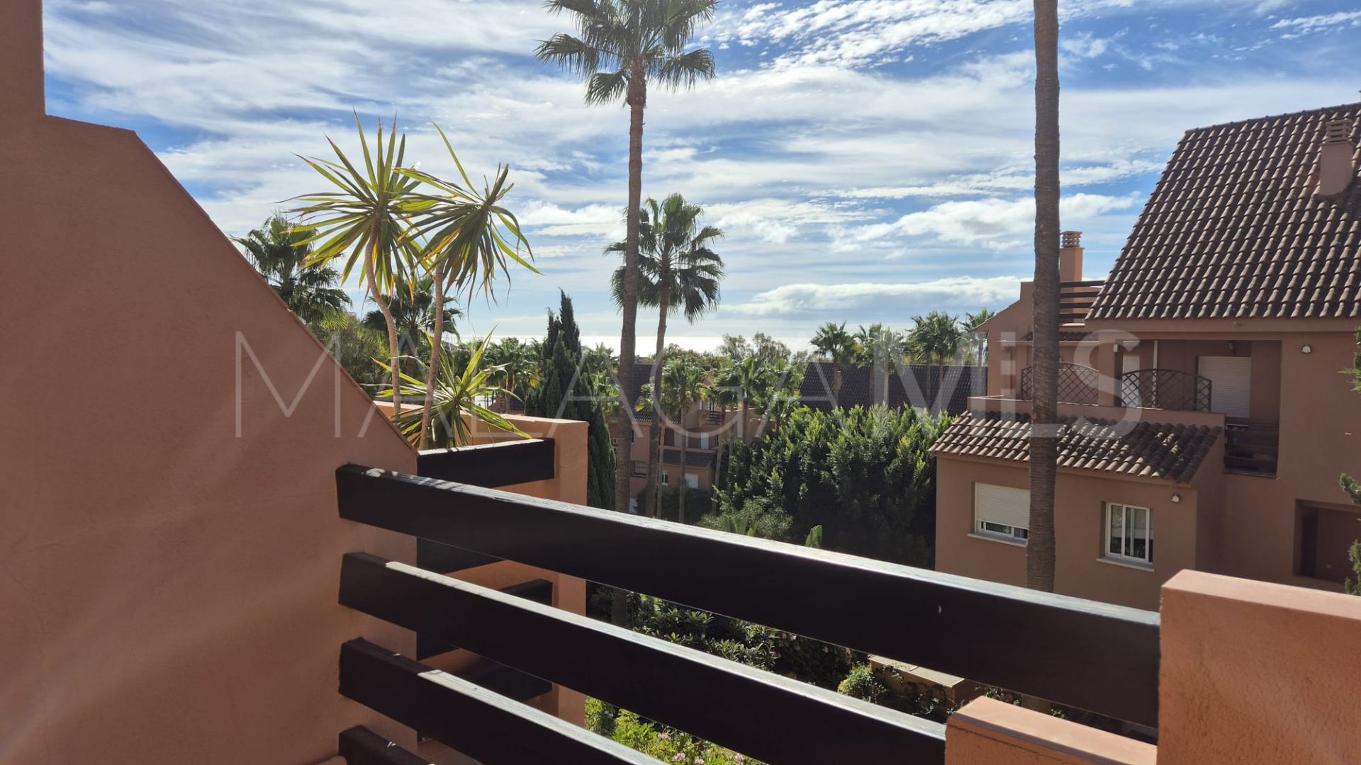 Zweistöckiges penthouse for sale in Bahia de Casares