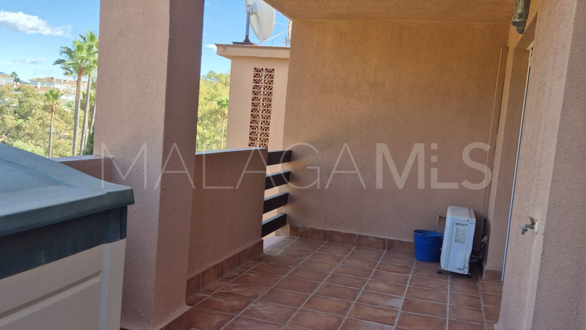 Zweistöckiges penthouse for sale in Bahia de Casares