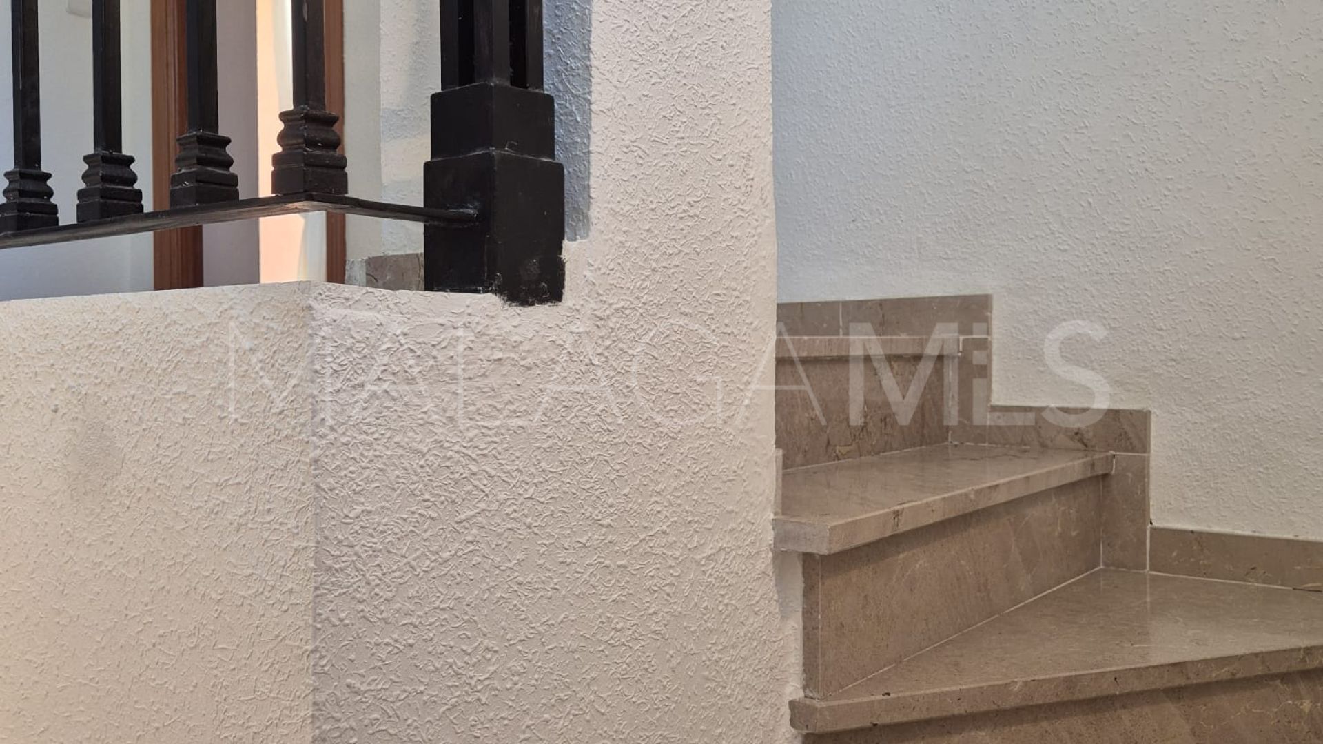 Zweistöckiges penthouse for sale in Bahia de Casares