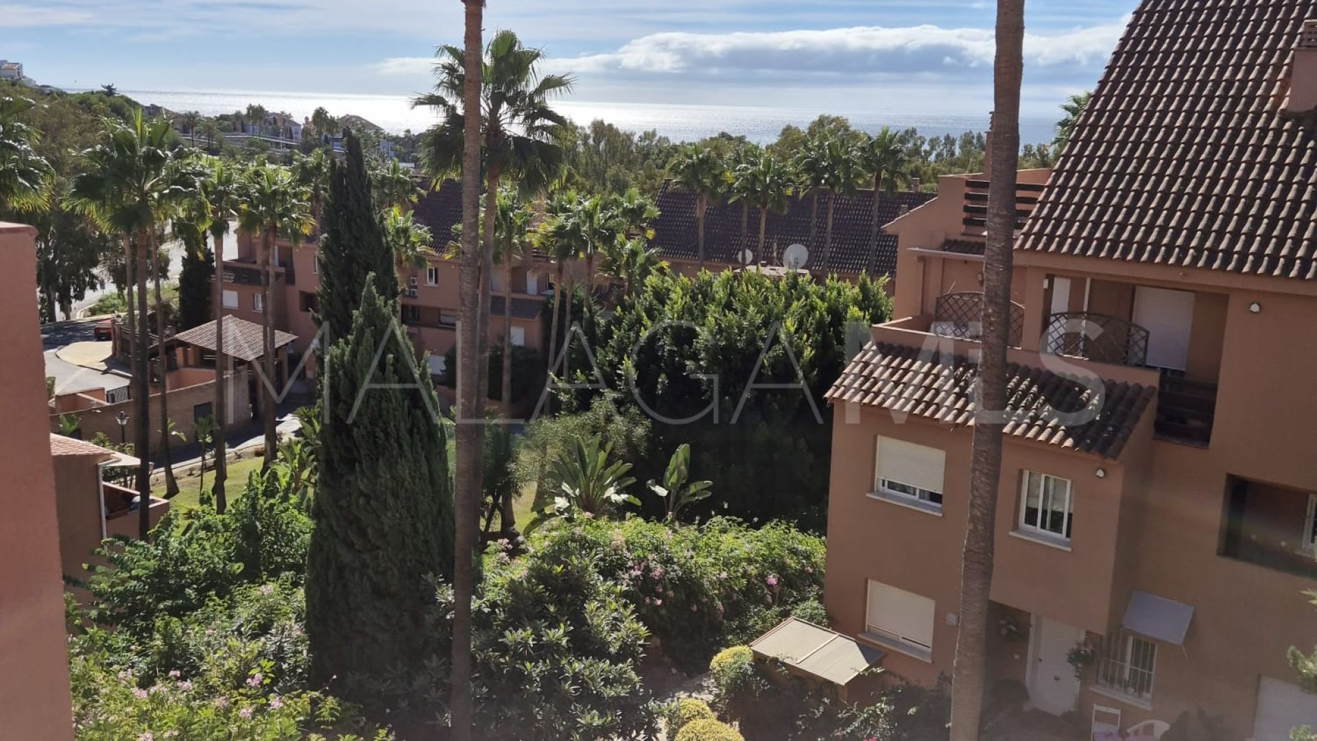 Zweistöckiges penthouse for sale in Bahia de Casares