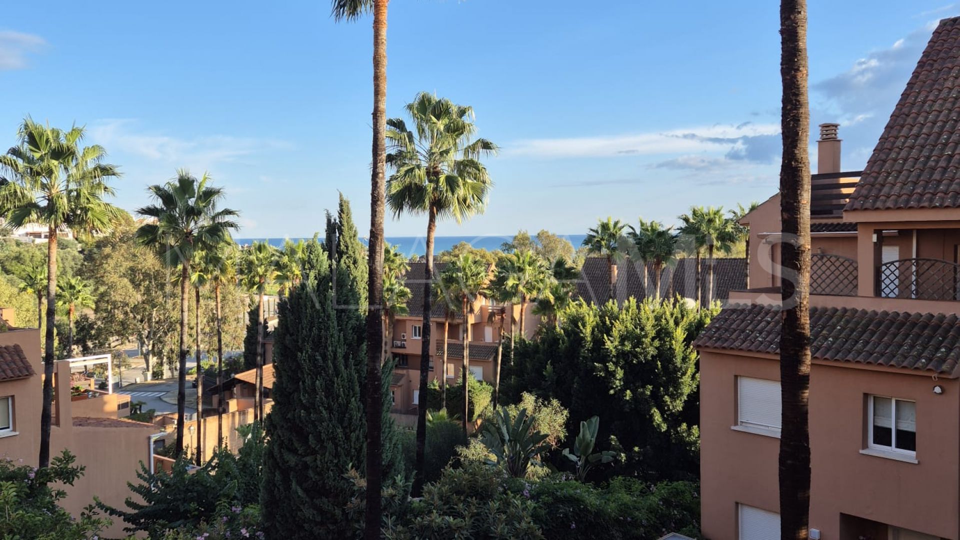 Zweistöckiges penthouse for sale in Bahia de Casares