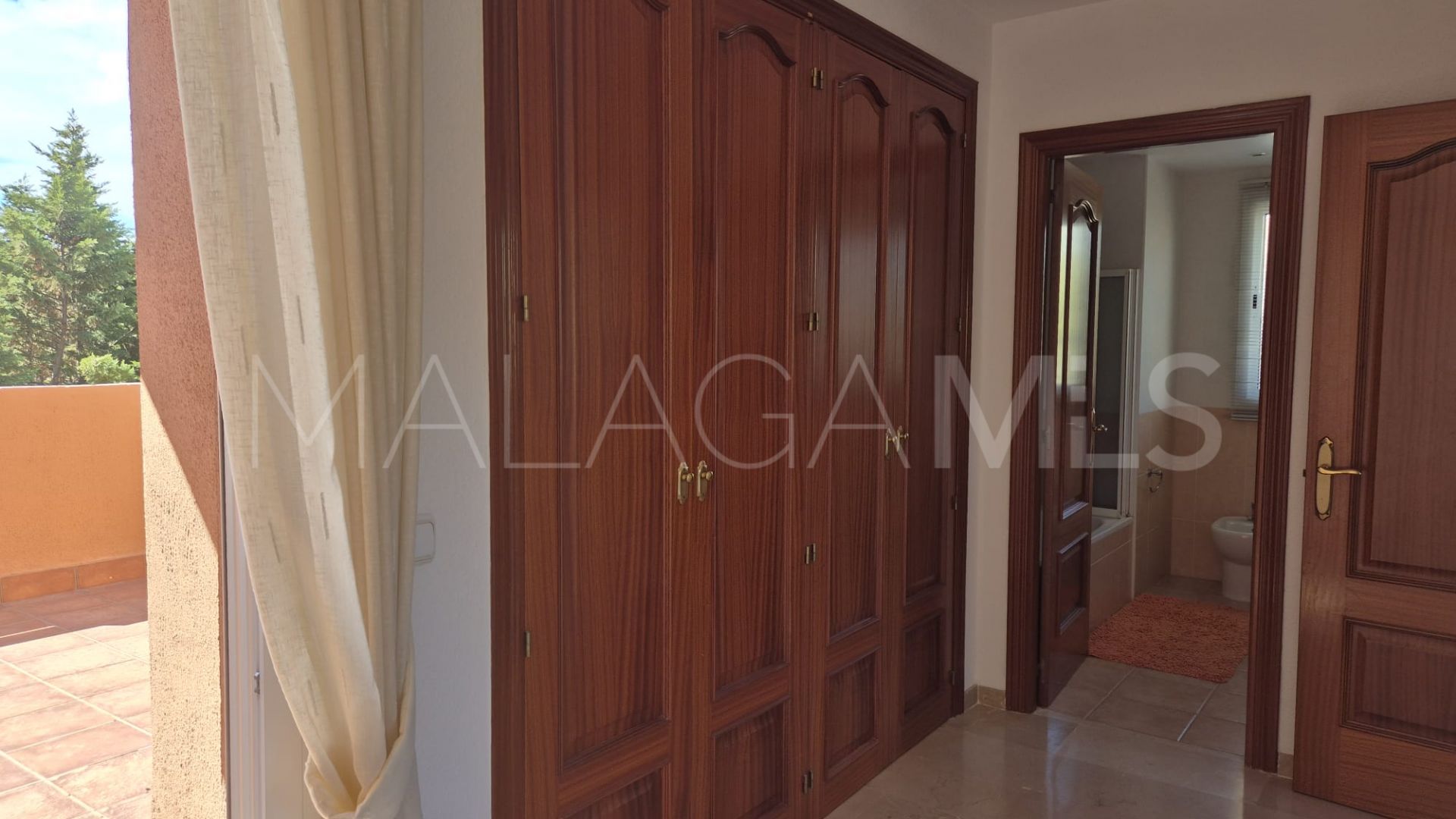 Zweistöckiges penthouse for sale in Bahia de Casares