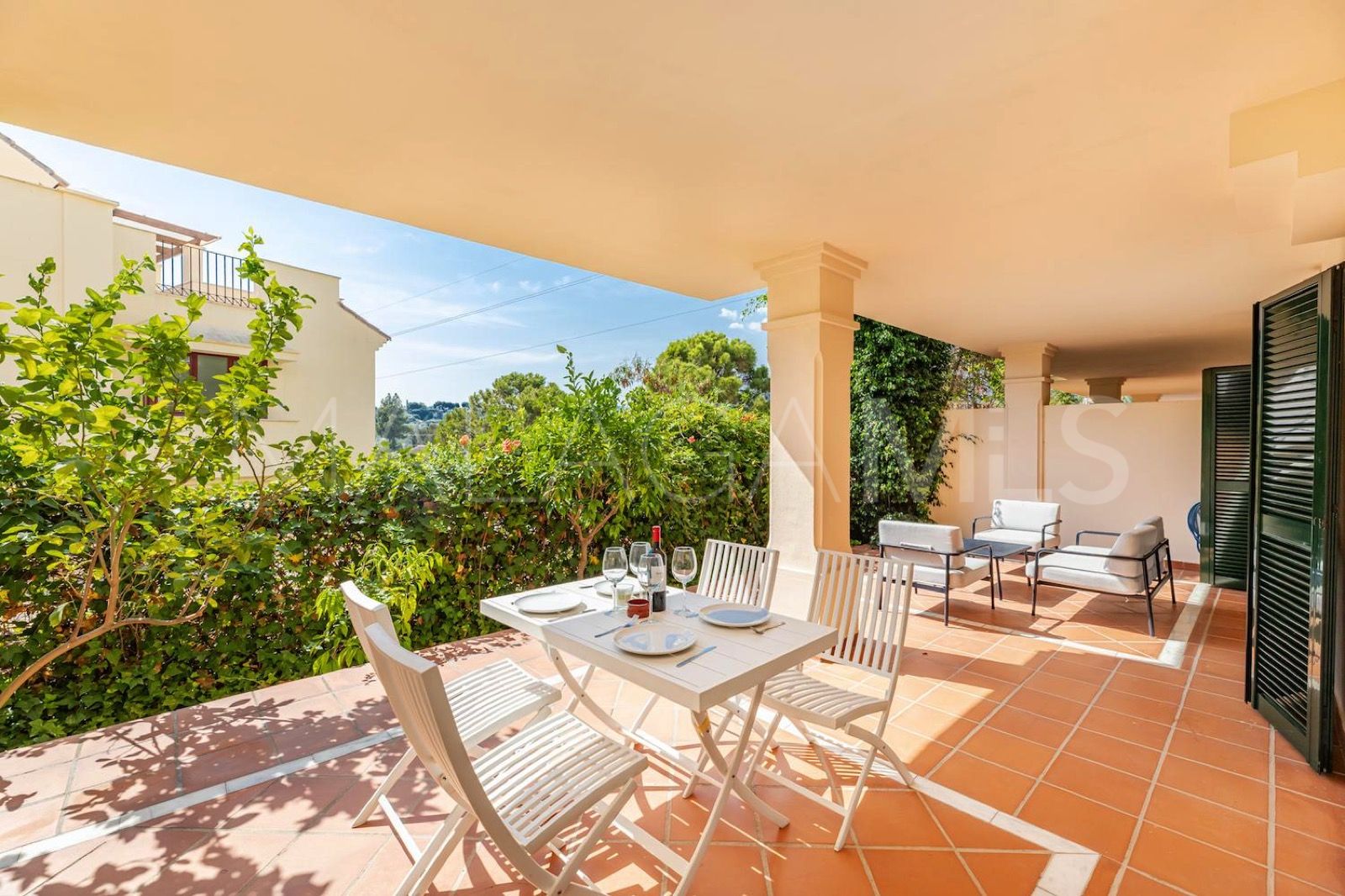 Apartamento planta baja for sale in Nueva Andalucia