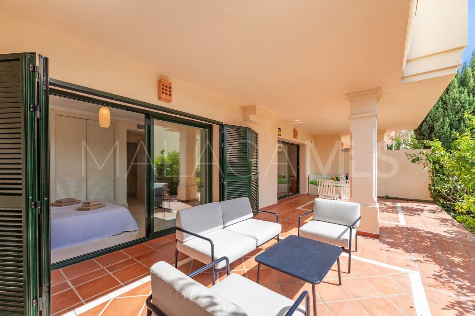 Apartamento planta baja for sale in Nueva Andalucia