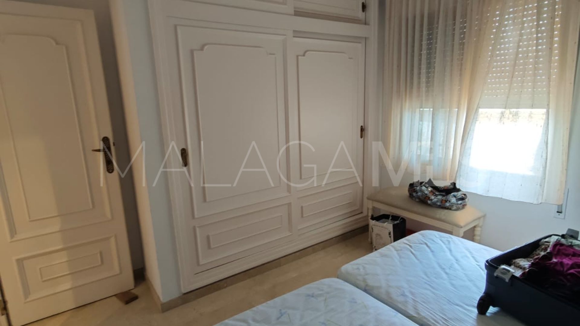 Buy apartment with 2 bedrooms in Marbella City