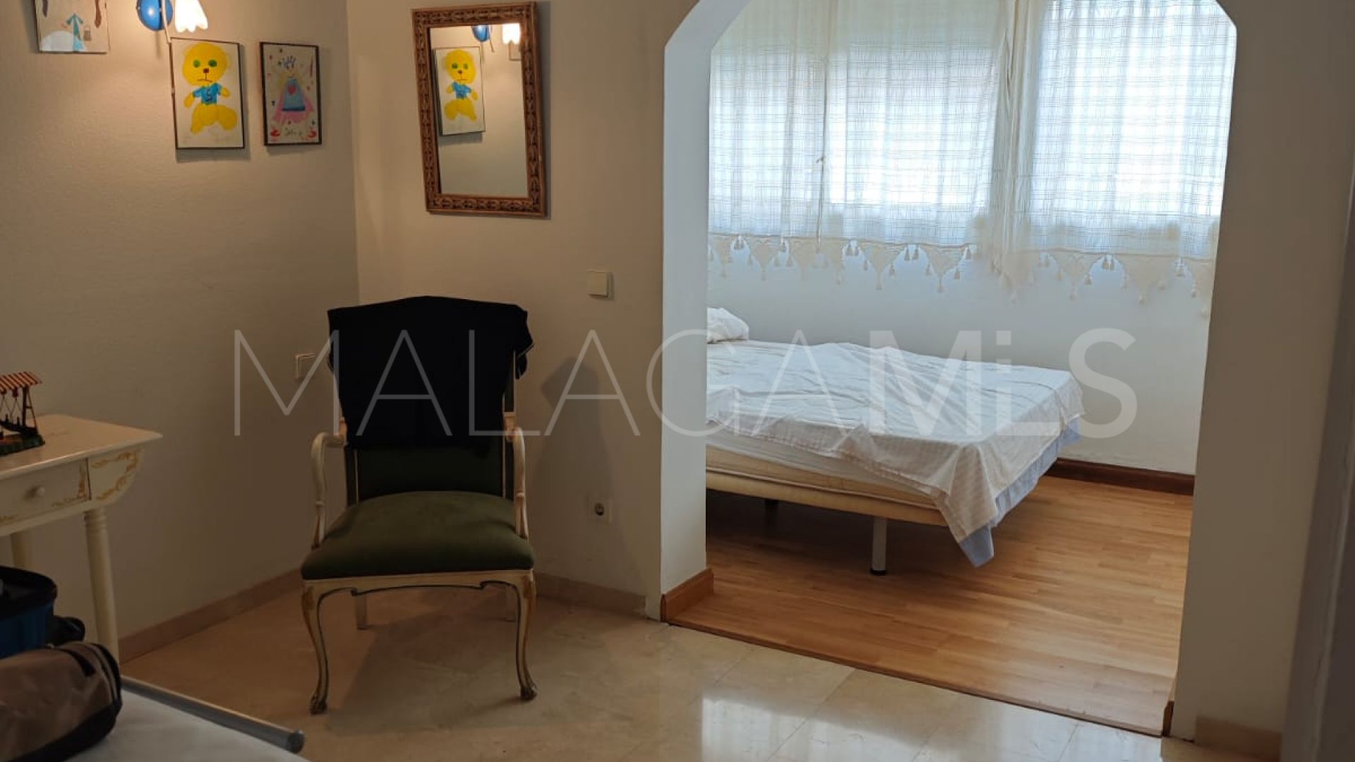 Buy apartment with 2 bedrooms in Marbella City