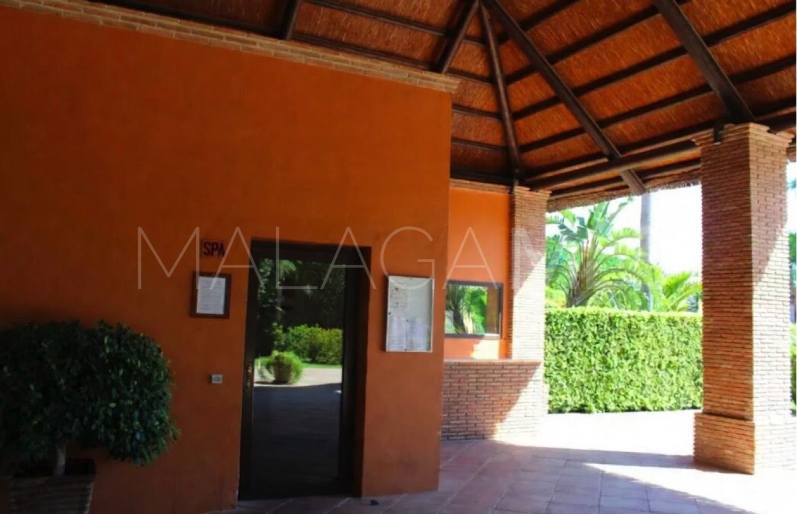 Lägenhet for sale in Benatalaya