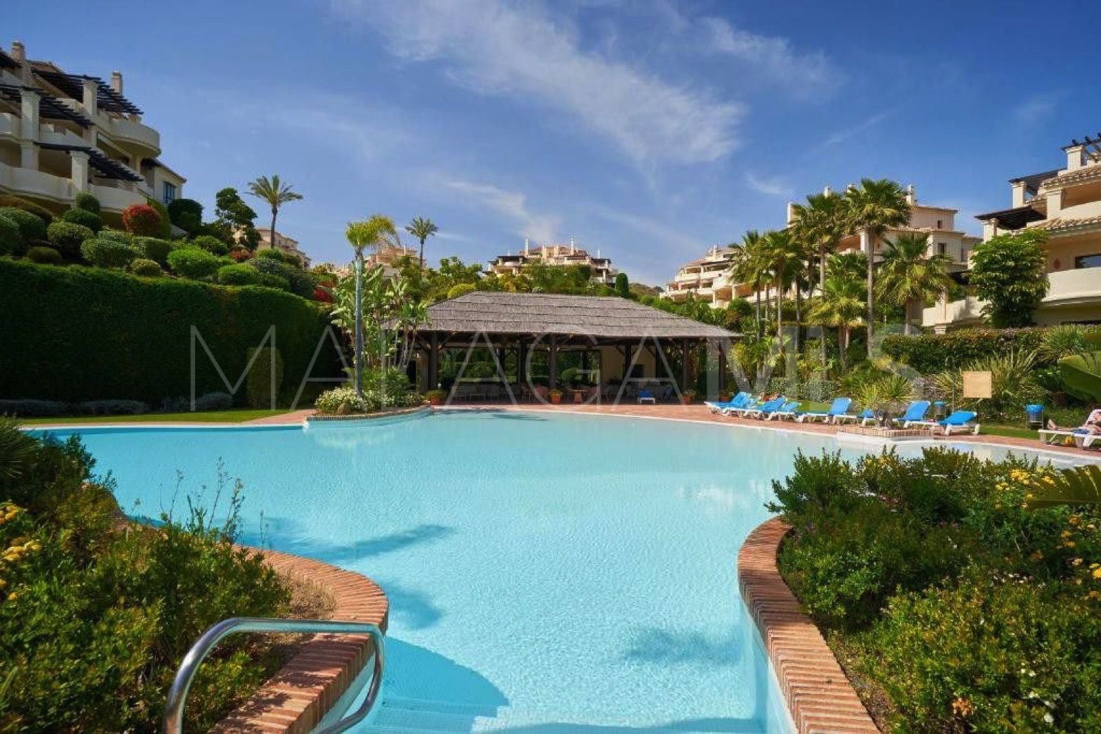 Se vende apartamento planta baja in Los Capanes del Golf de 2 bedrooms