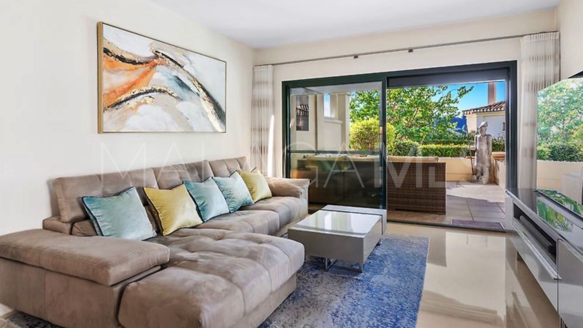 Se vende apartamento planta baja in Los Capanes del Golf de 2 bedrooms