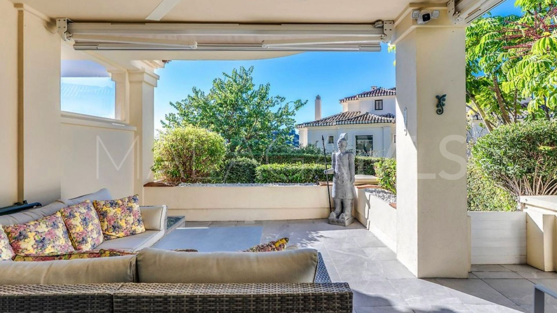 Se vende apartamento planta baja in Los Capanes del Golf de 2 bedrooms