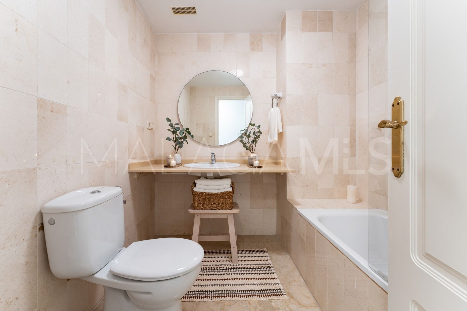 Erdgeschosswohnung for sale in Costalita