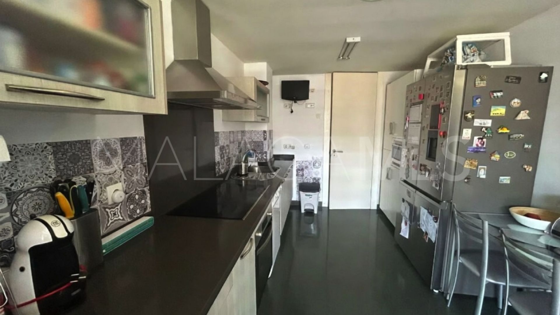 For sale Chullera apartment with 3 bedrooms