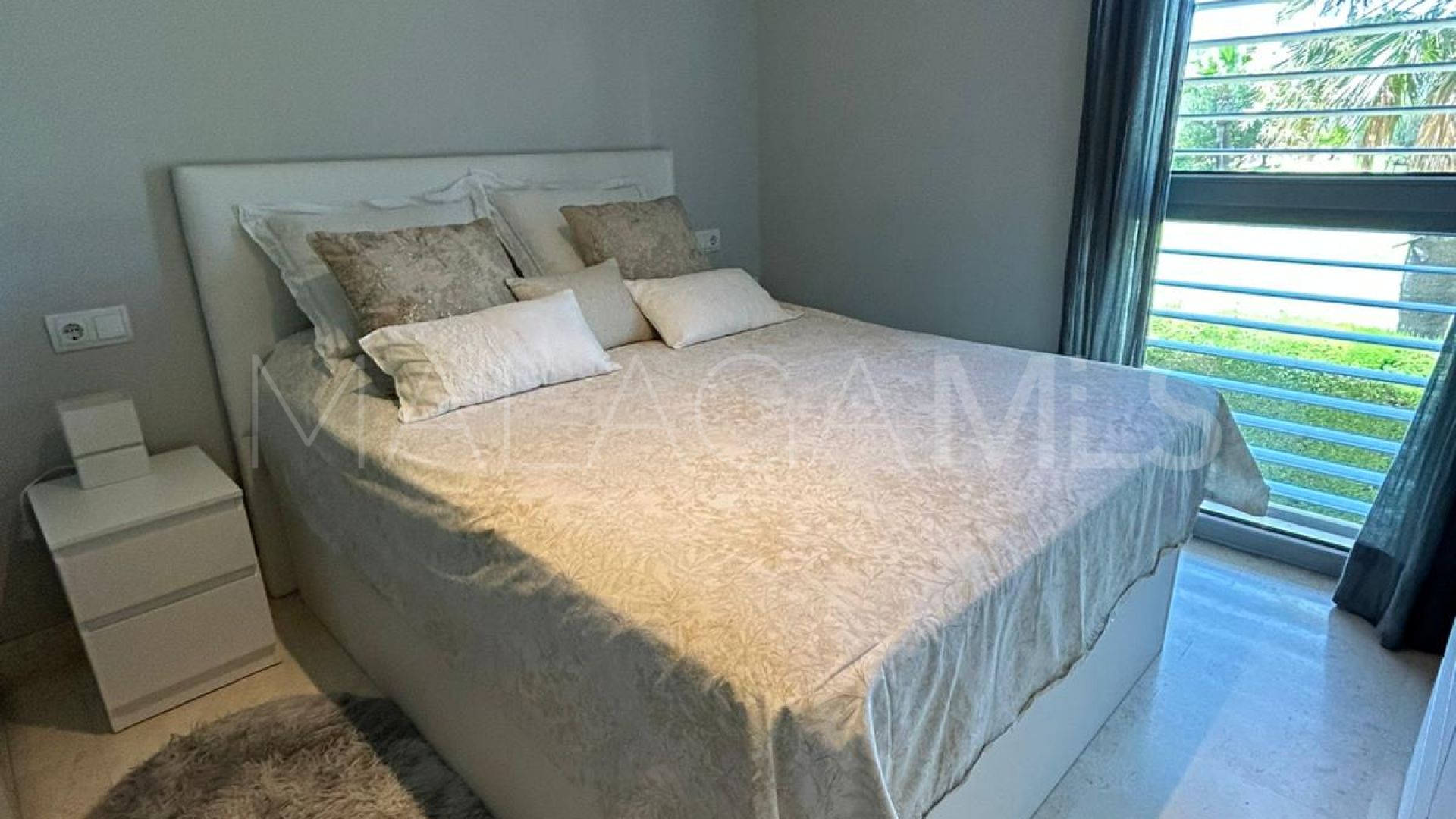 For sale Chullera apartment with 3 bedrooms