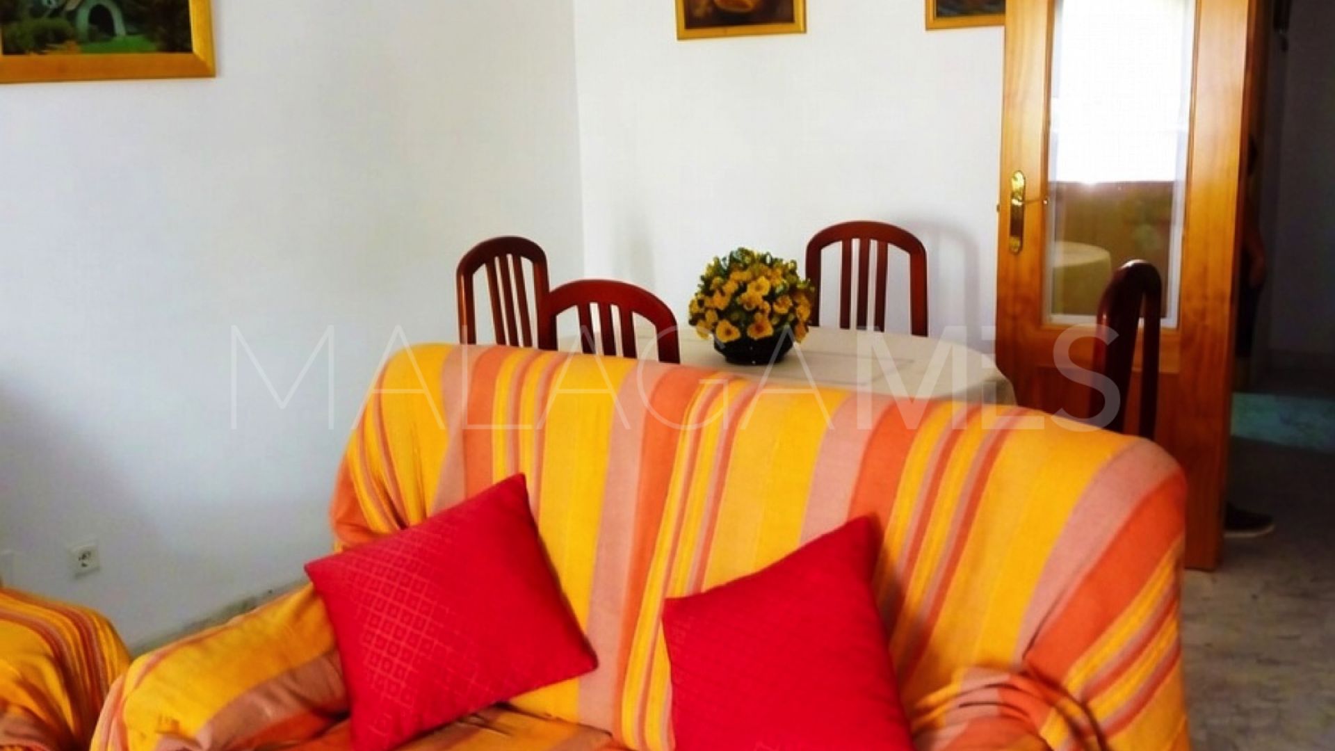 Apartamento for sale in Estepona Puerto with 3 bedrooms