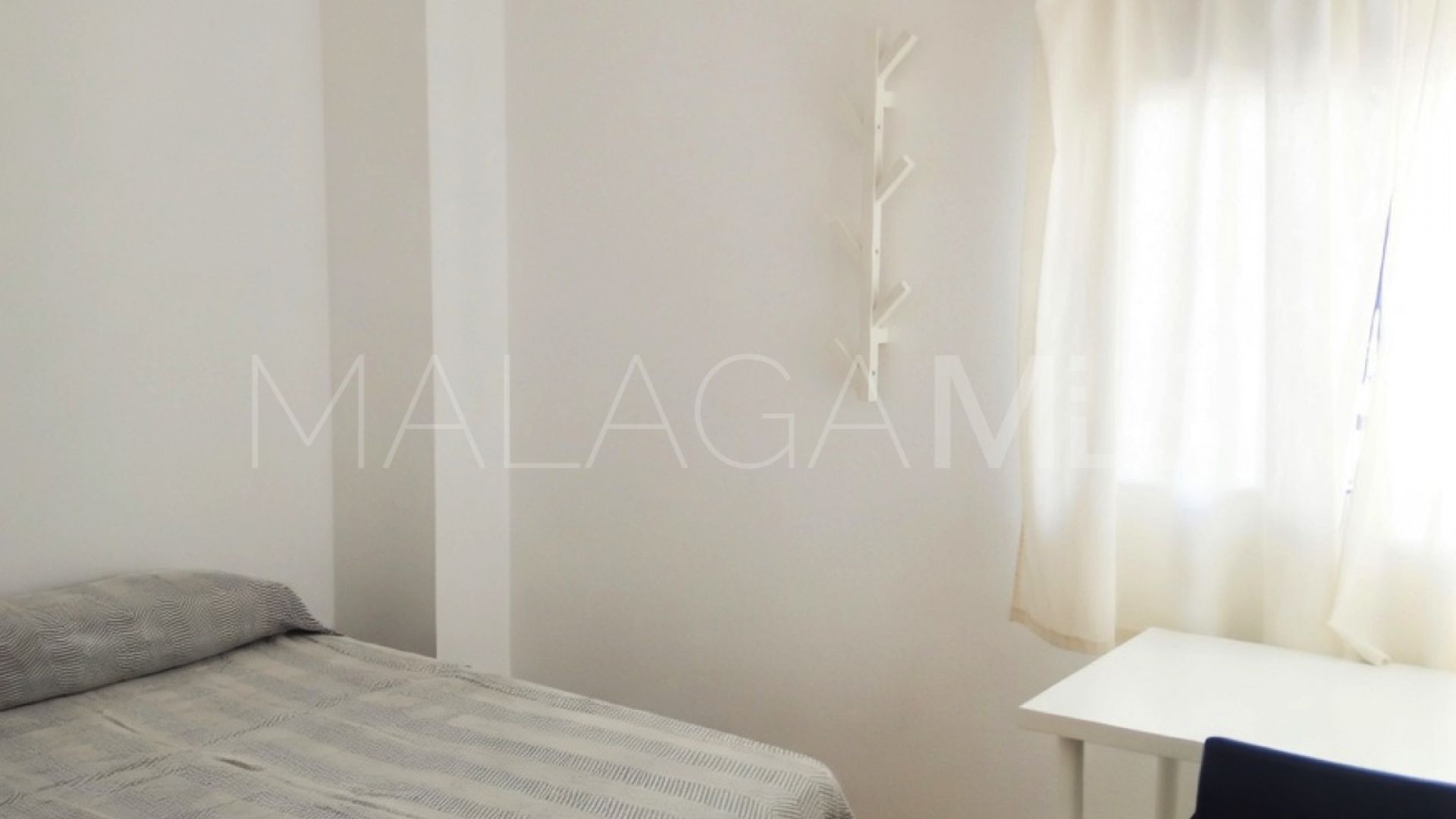 Apartamento for sale in Estepona Puerto with 3 bedrooms