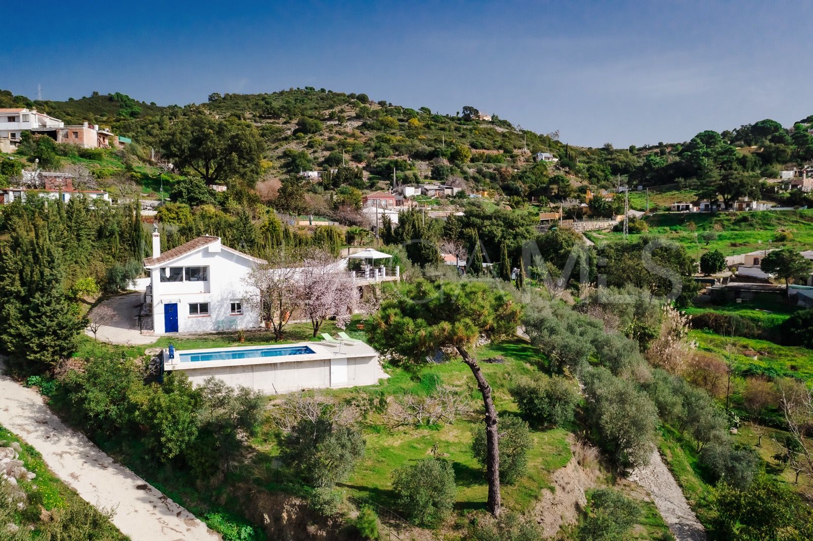 5 bedrooms finca in Altos de Estepona for sale