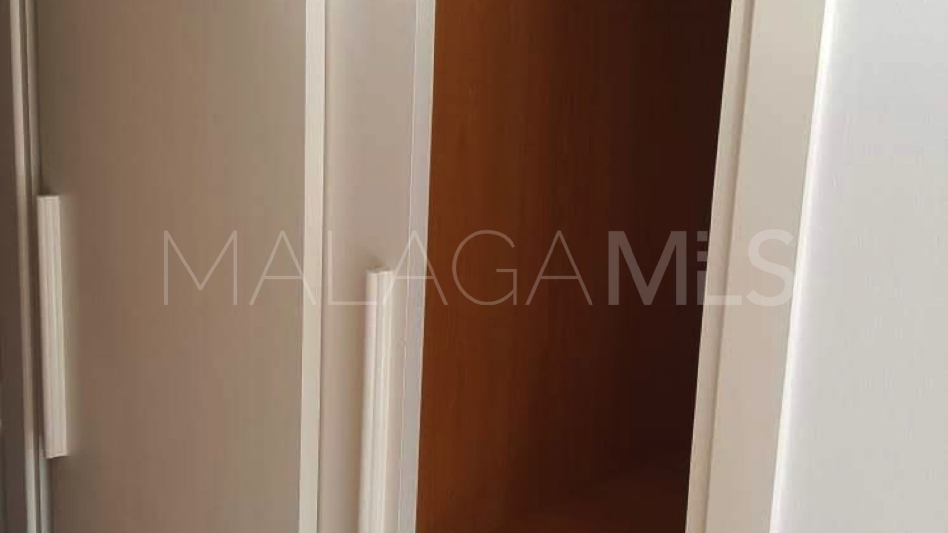 Parhus for sale in Los Naranjos