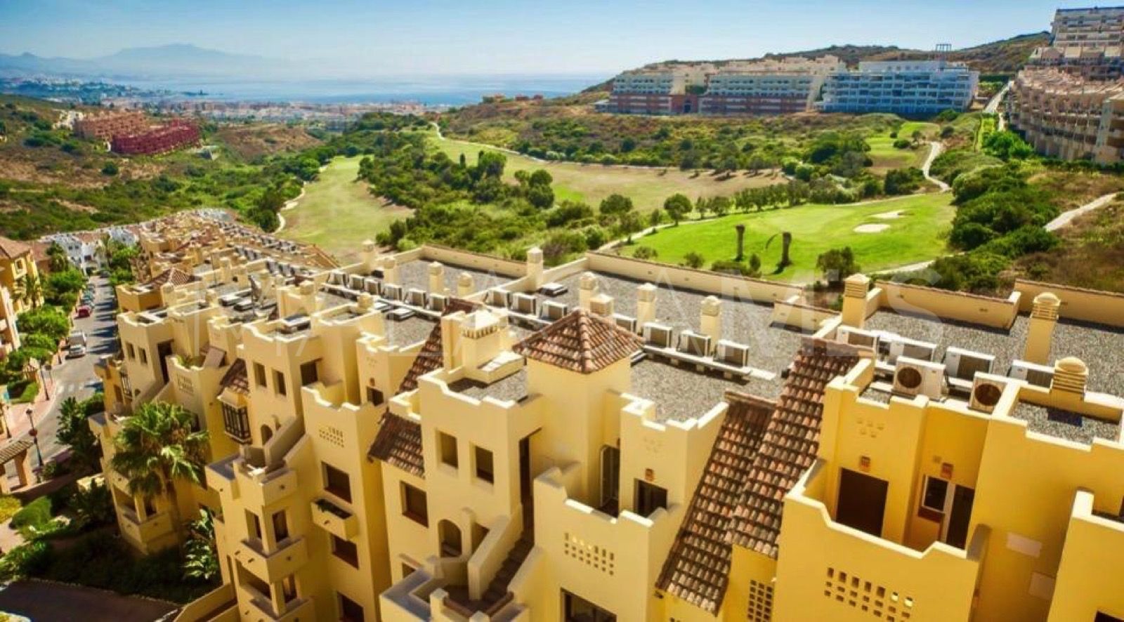 Se vende apartamento in Duquesa Village