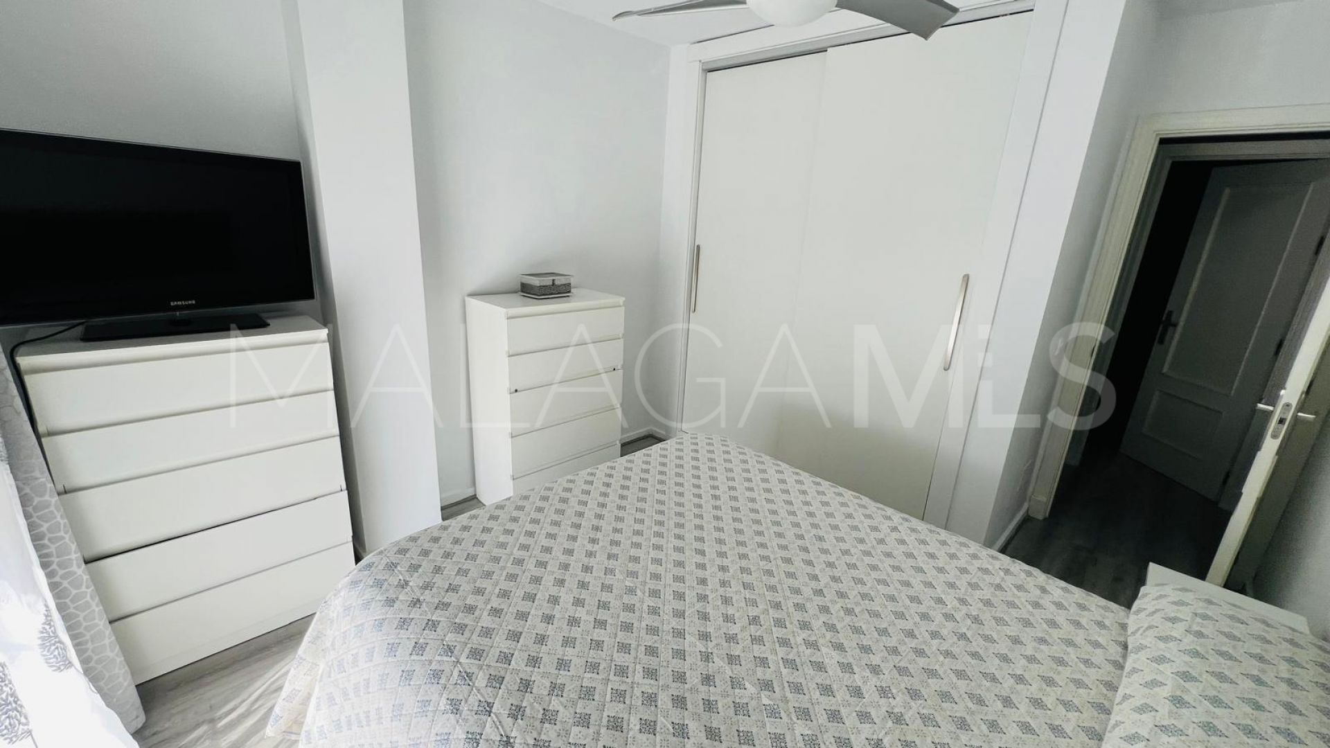 Se vende apartamento in Estepona Ciudad