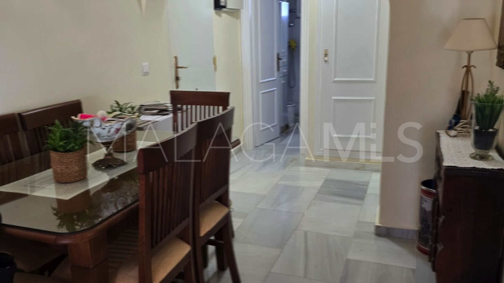 Markplanslägenhet for sale in El Paraiso