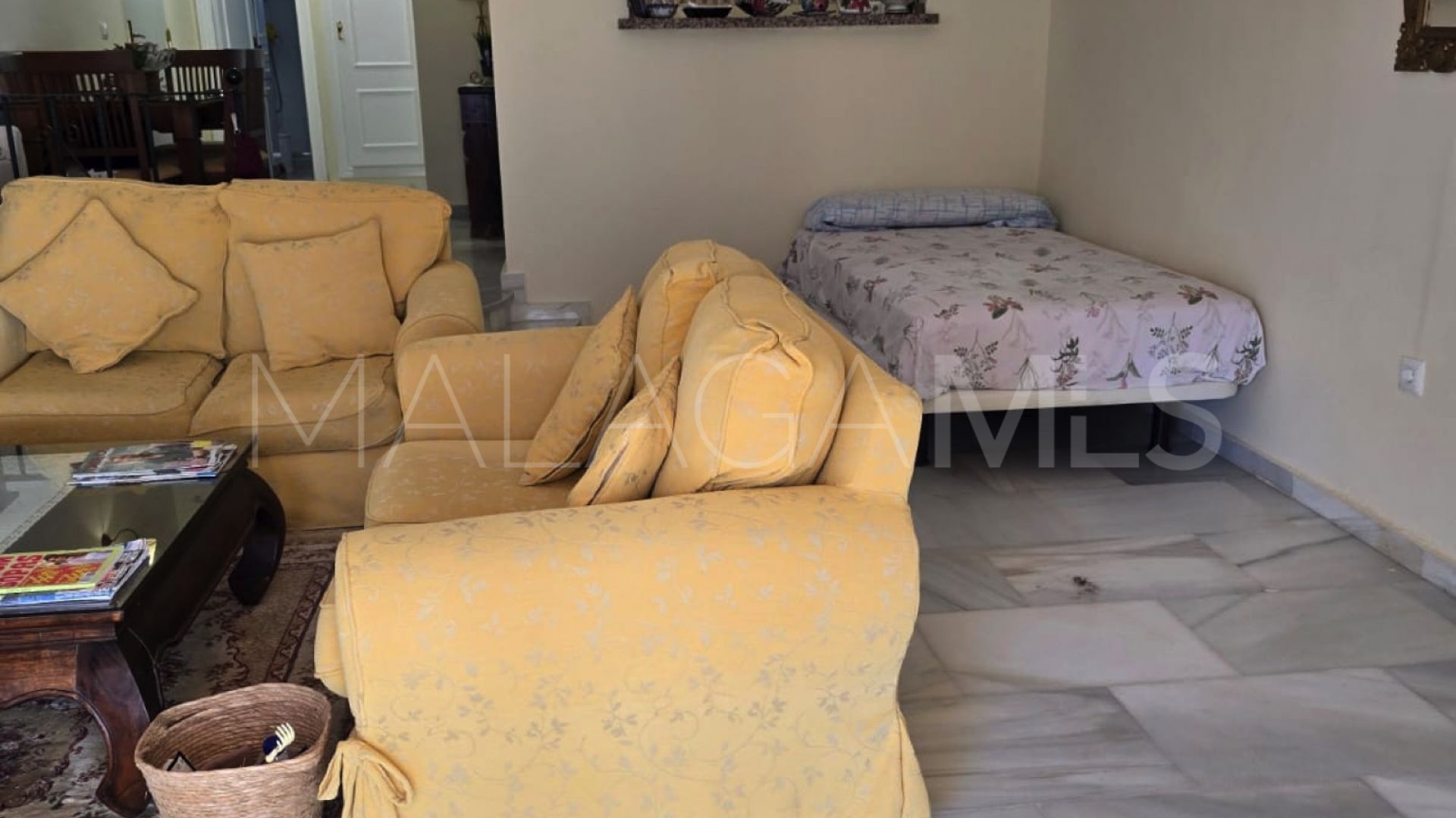 Markplanslägenhet for sale in El Paraiso