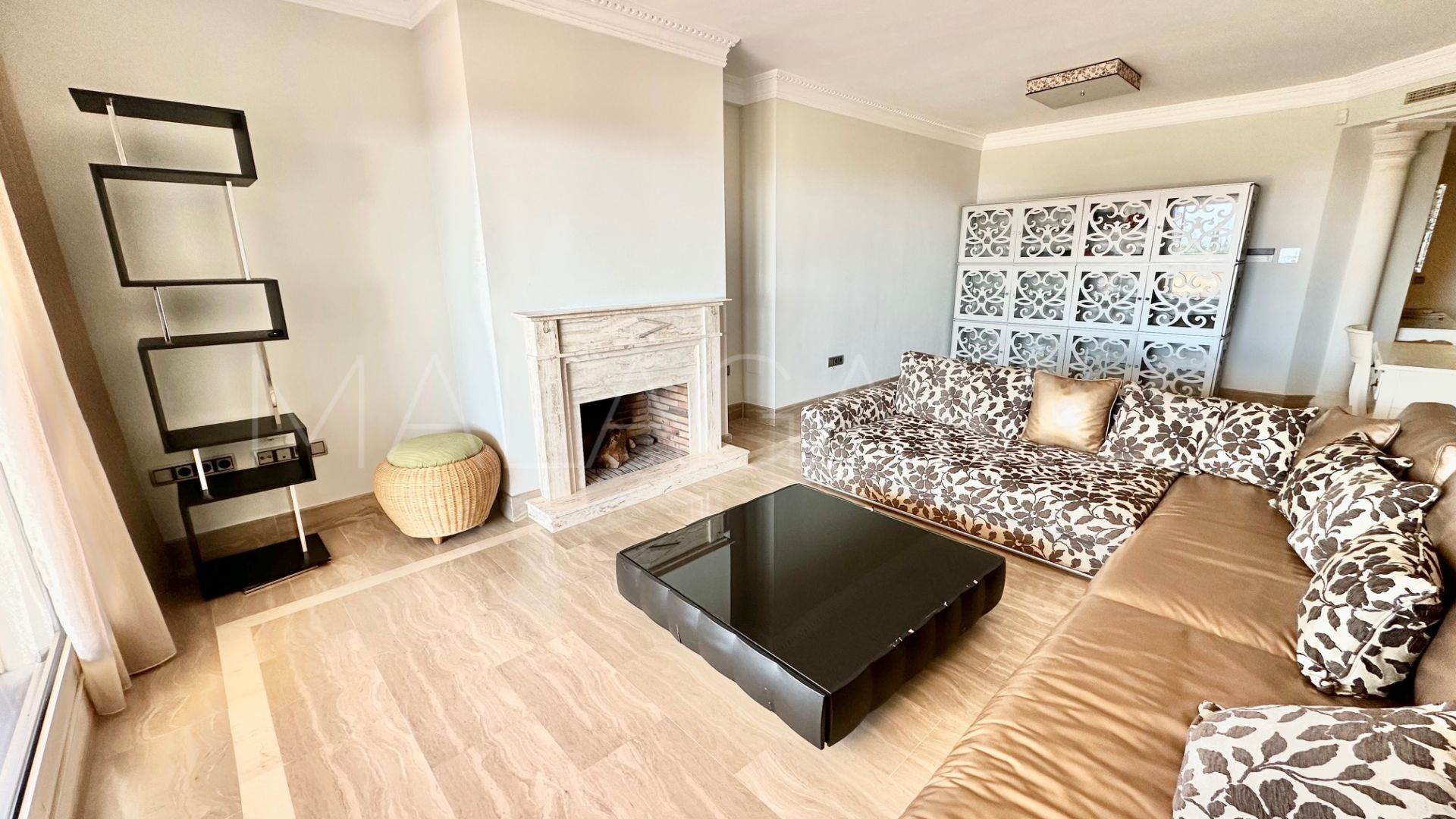 3 bedrooms apartment in Condado de Sierra Blanca for sale