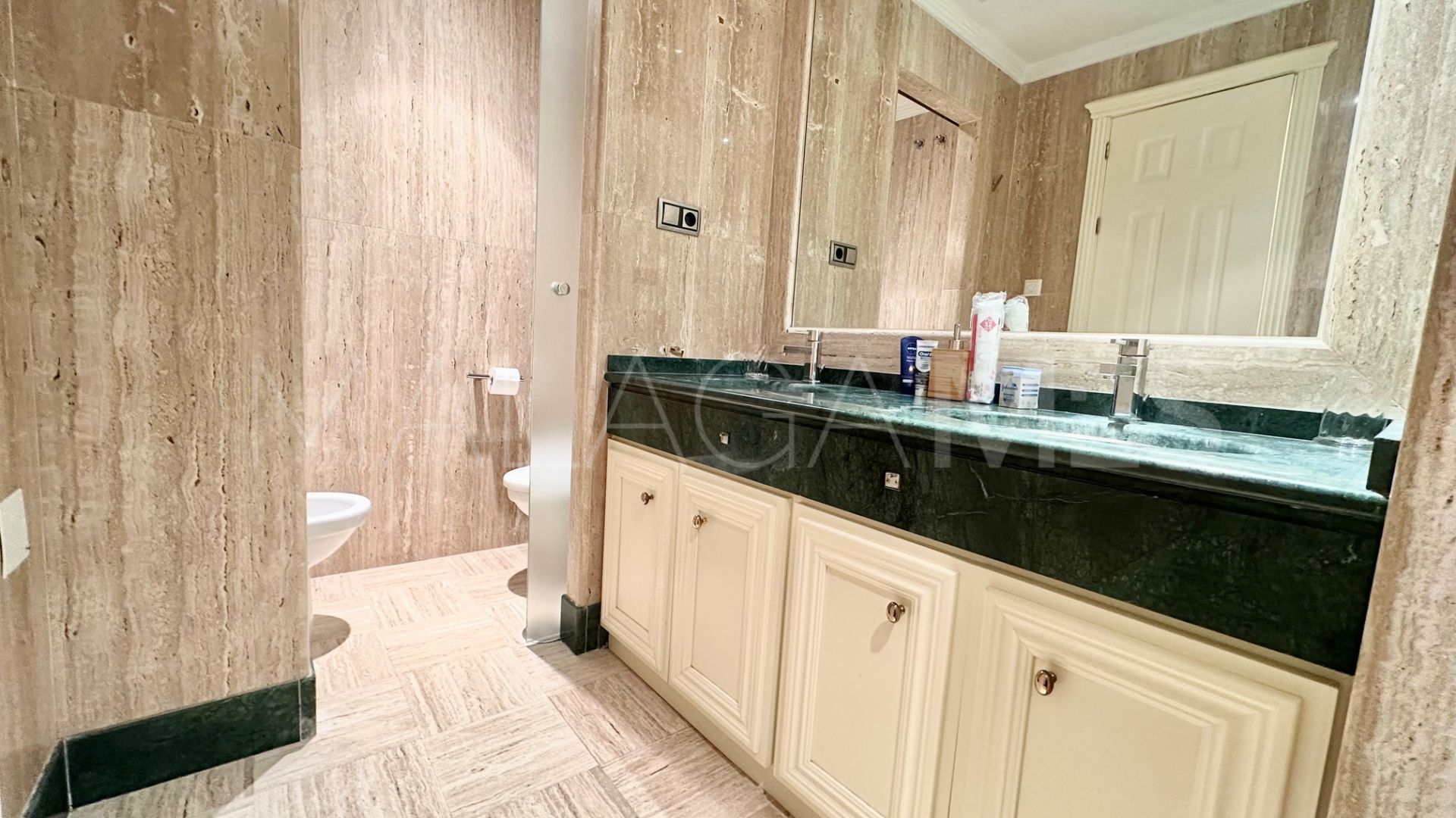 3 bedrooms apartment in Condado de Sierra Blanca for sale