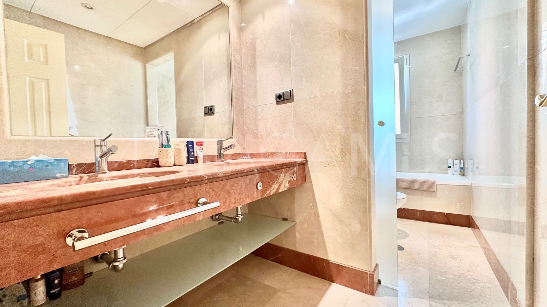 3 bedrooms apartment in Condado de Sierra Blanca for sale