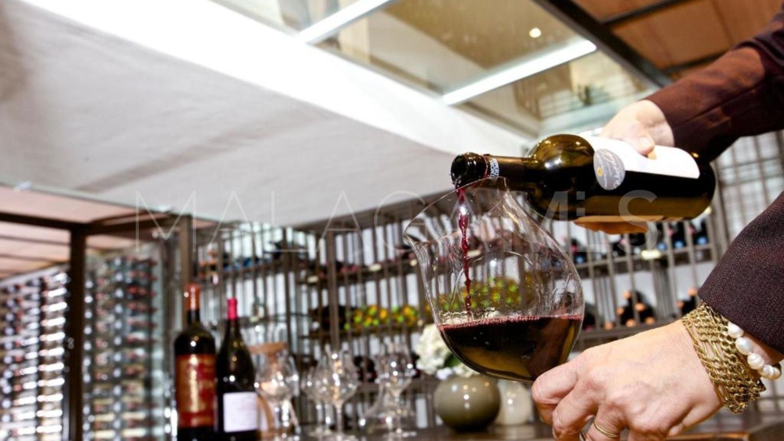 2 bedrooms apartment for sale in Aloha Hill Club