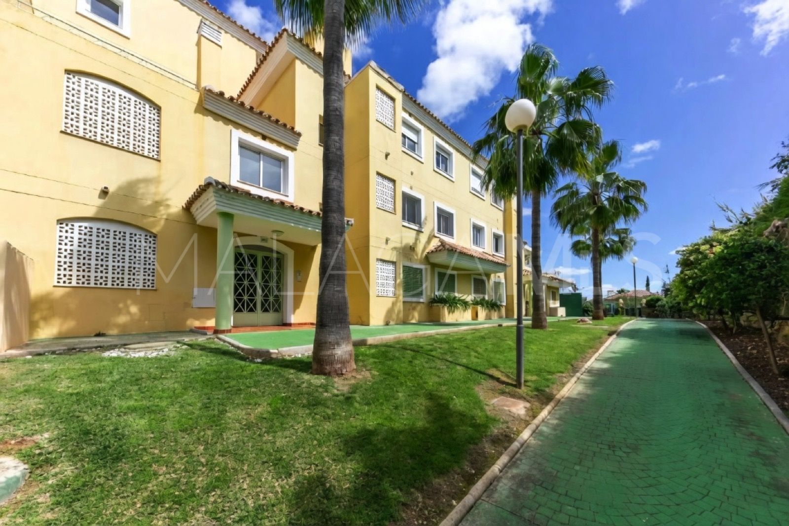 For sale Las Brisas ground floor apartment with 1 bedroom