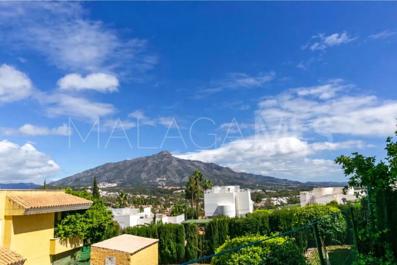 For sale Las Brisas ground floor apartment with 1 bedroom