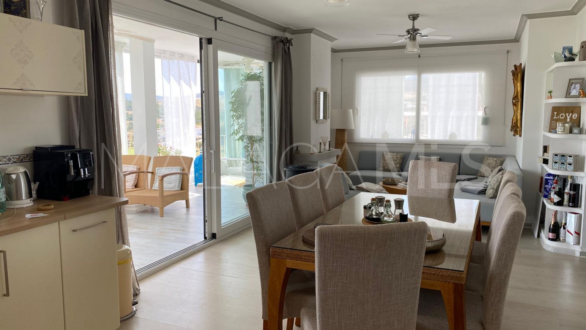 For sale duplex penthouse in Estepona Golf