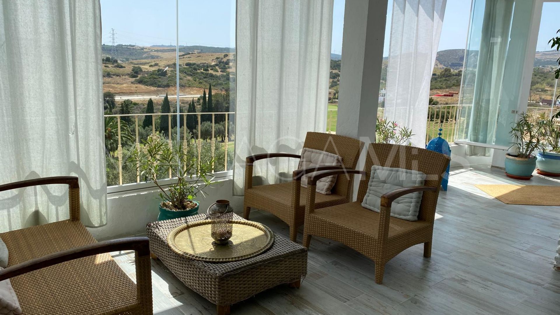 For sale duplex penthouse in Estepona Golf