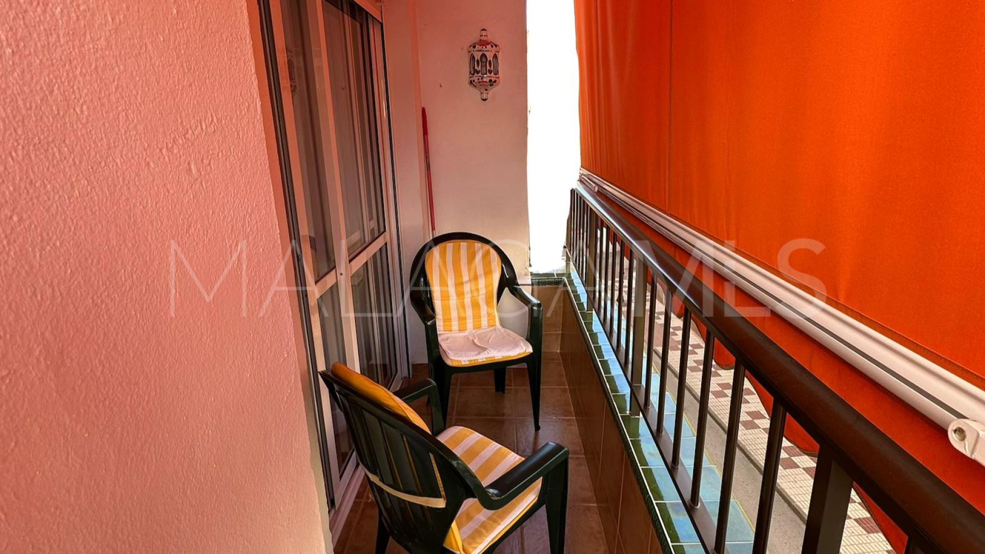 3 bedrooms Estepona Centre apartment for sale