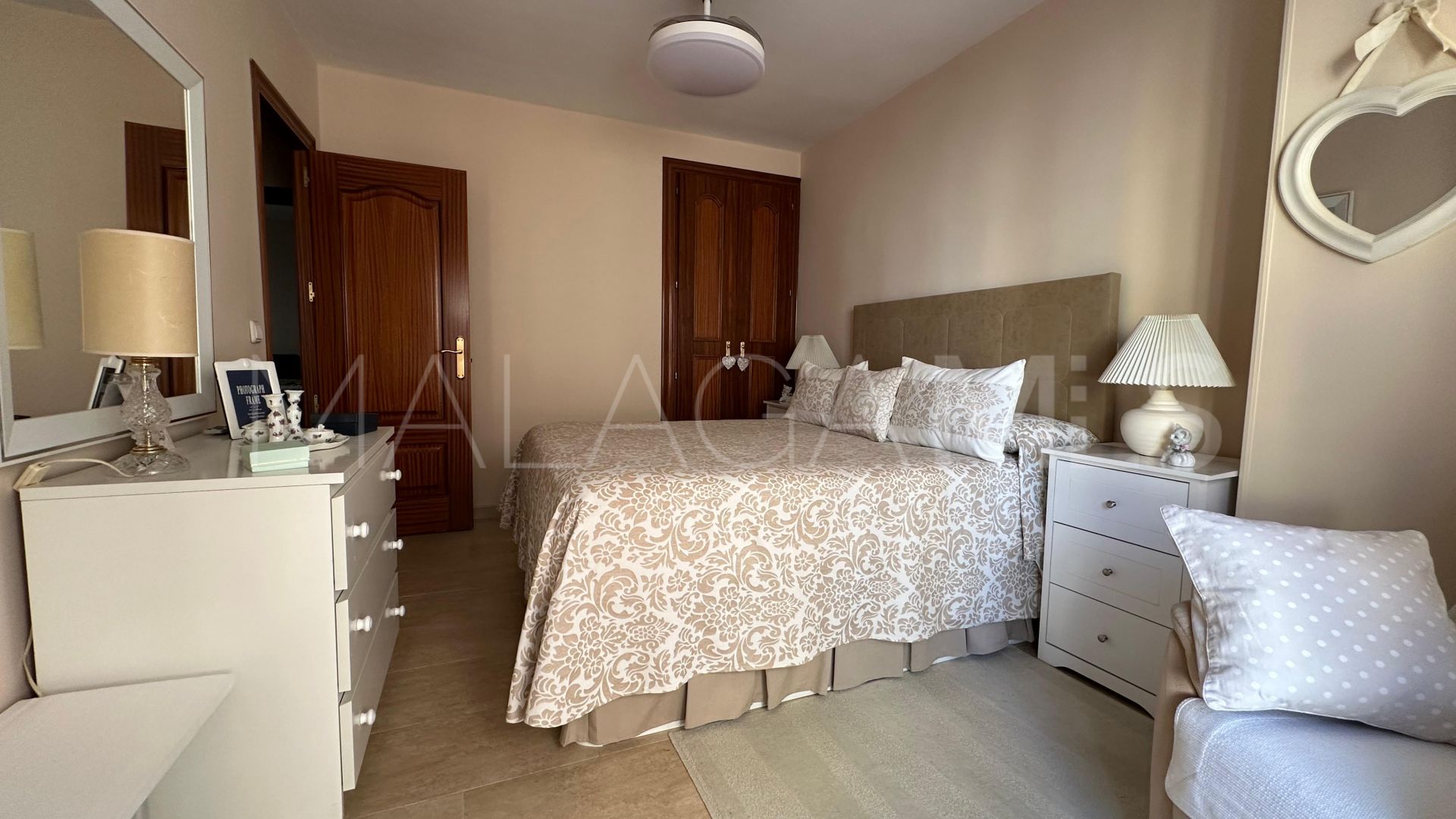 3 bedrooms Estepona Centre apartment for sale
