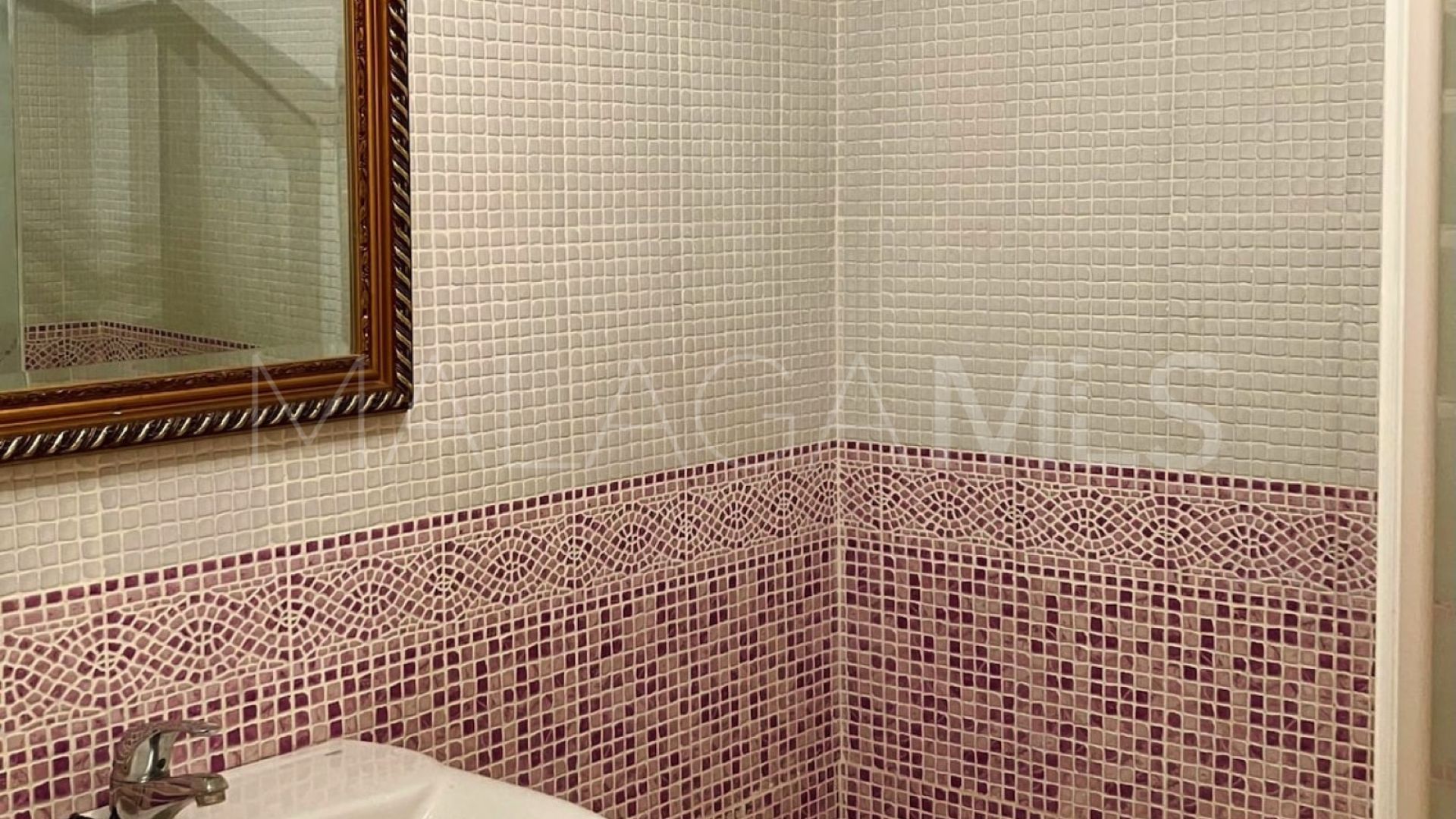 Adosado for sale de 2 bedrooms in Selwo