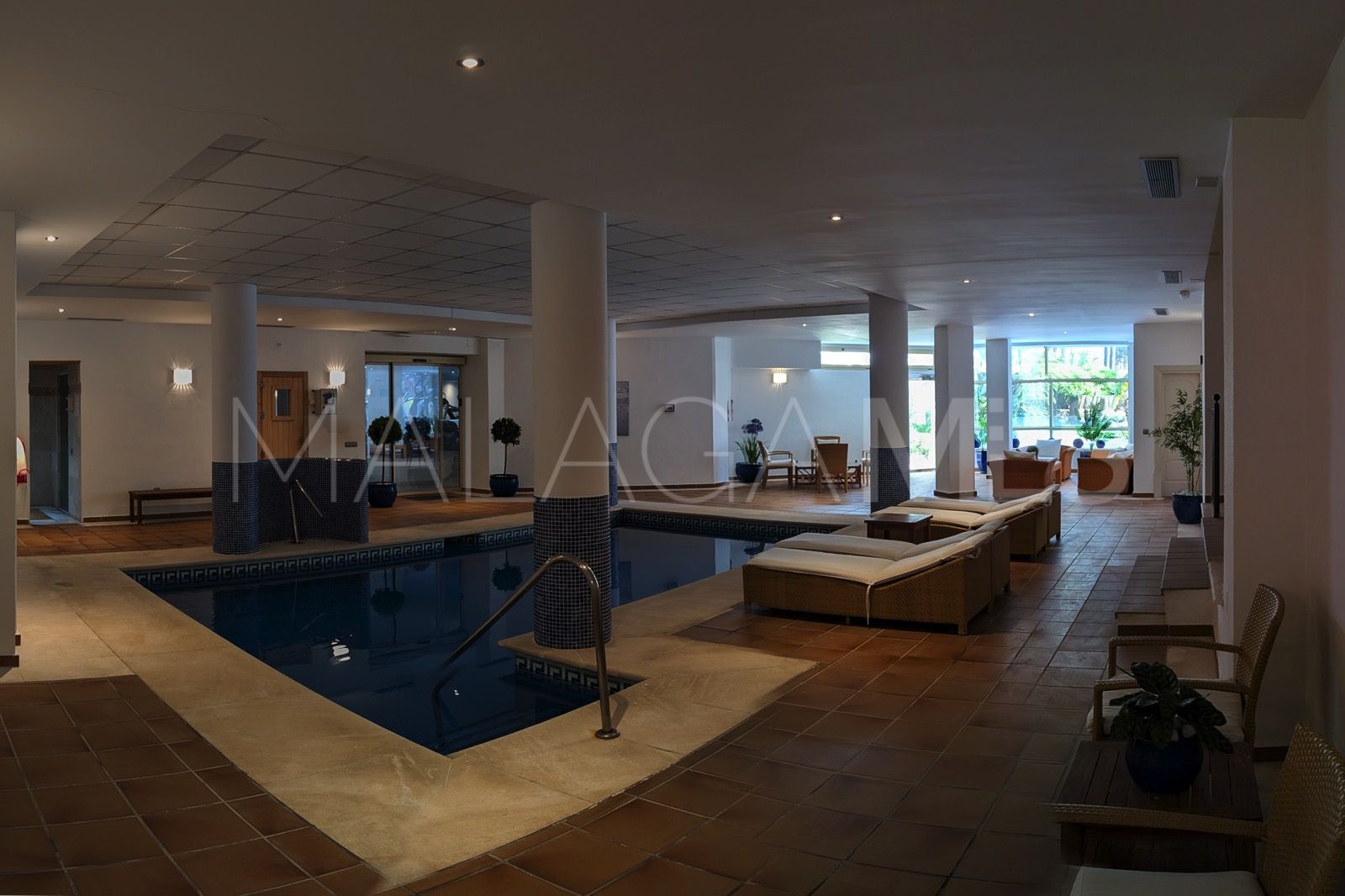 Ground floor apartment in Aloha for sale