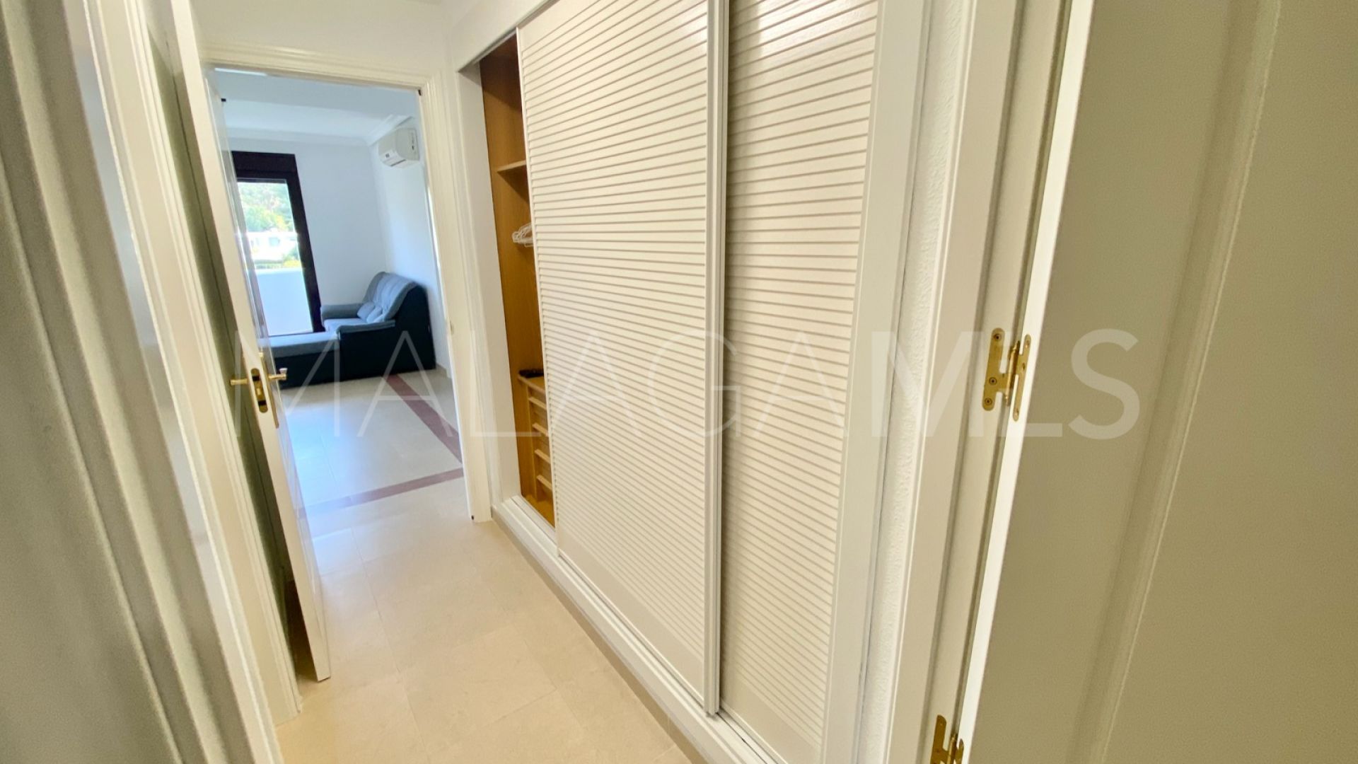 Wohnung for sale in Nueva Andalucia