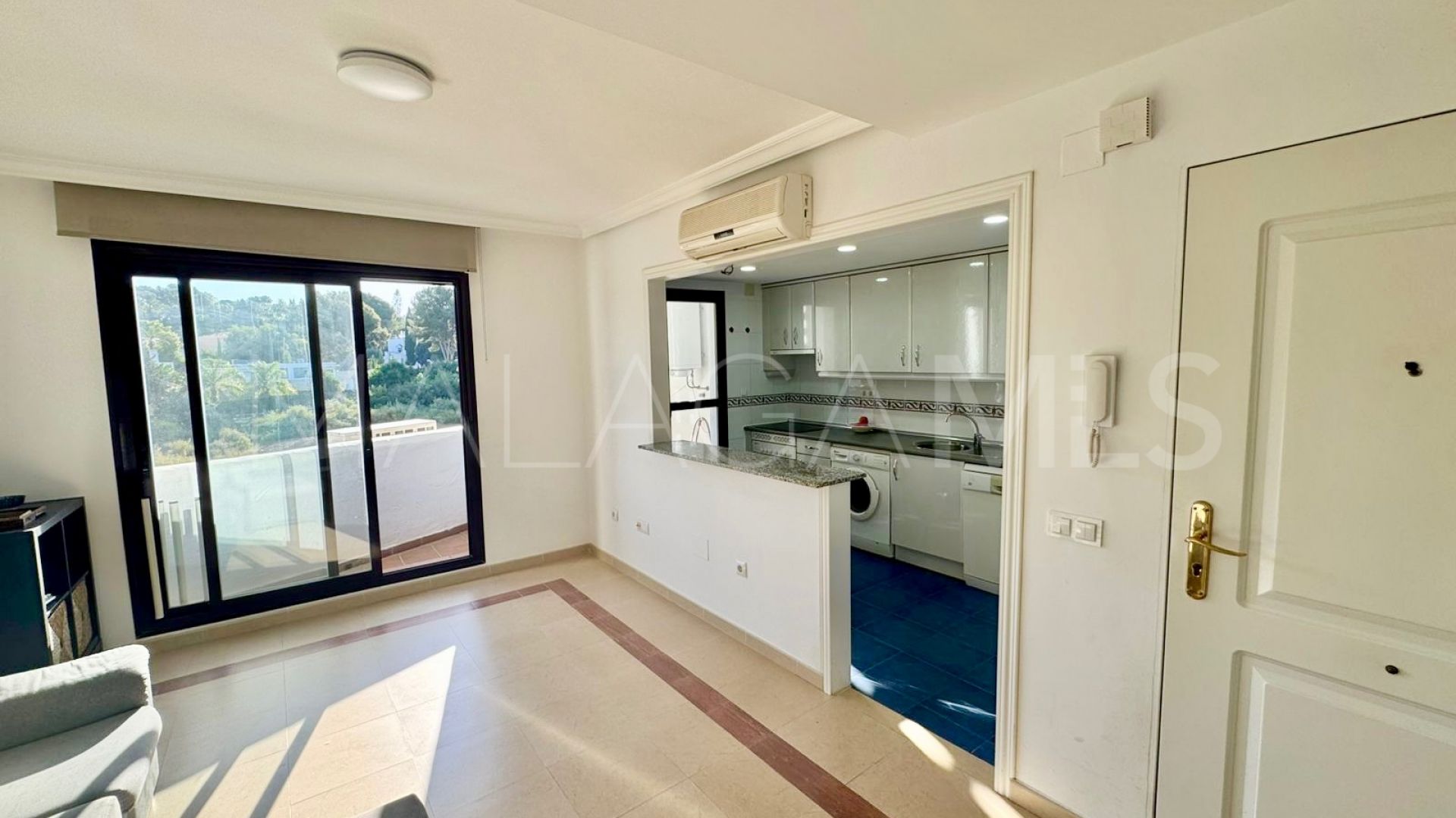 Wohnung for sale in Nueva Andalucia