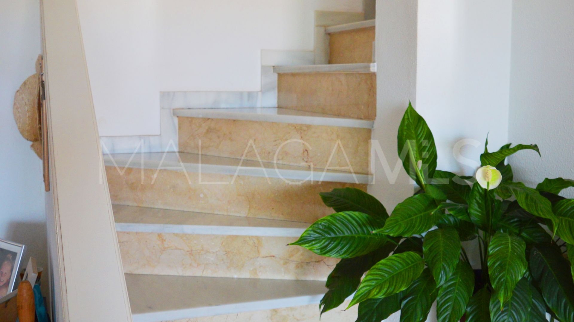 Ground floor duplex for sale in Paraiso Barronal