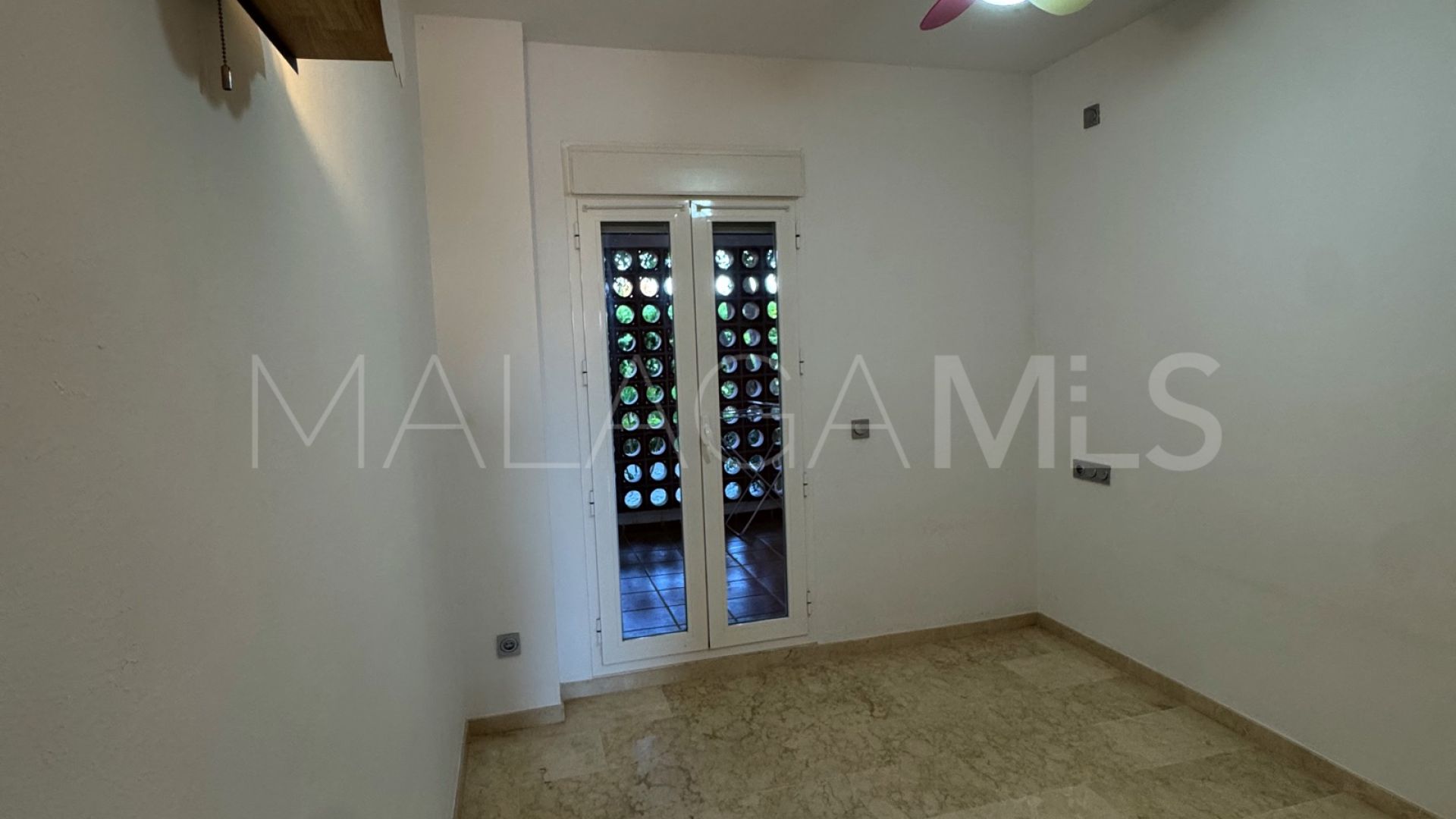 For sale Alcorrín 2 bedrooms ground floor apartment