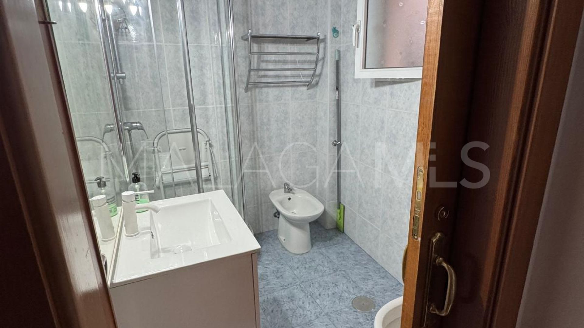 For sale apartment with 3 bedrooms in Sabinillas