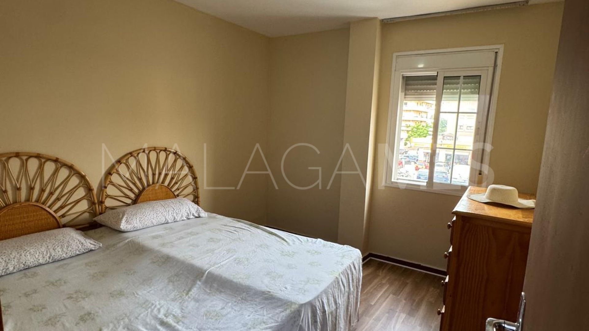 For sale apartment with 3 bedrooms in Sabinillas