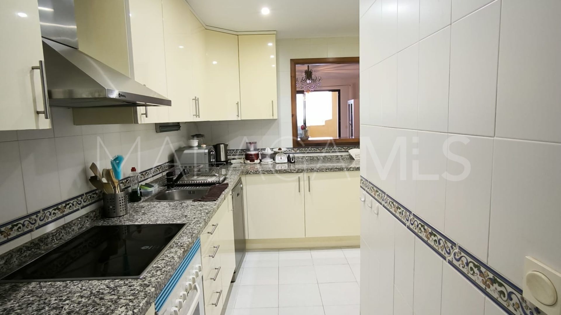Apartment for sale in Duquesa Village with 2 bedrooms