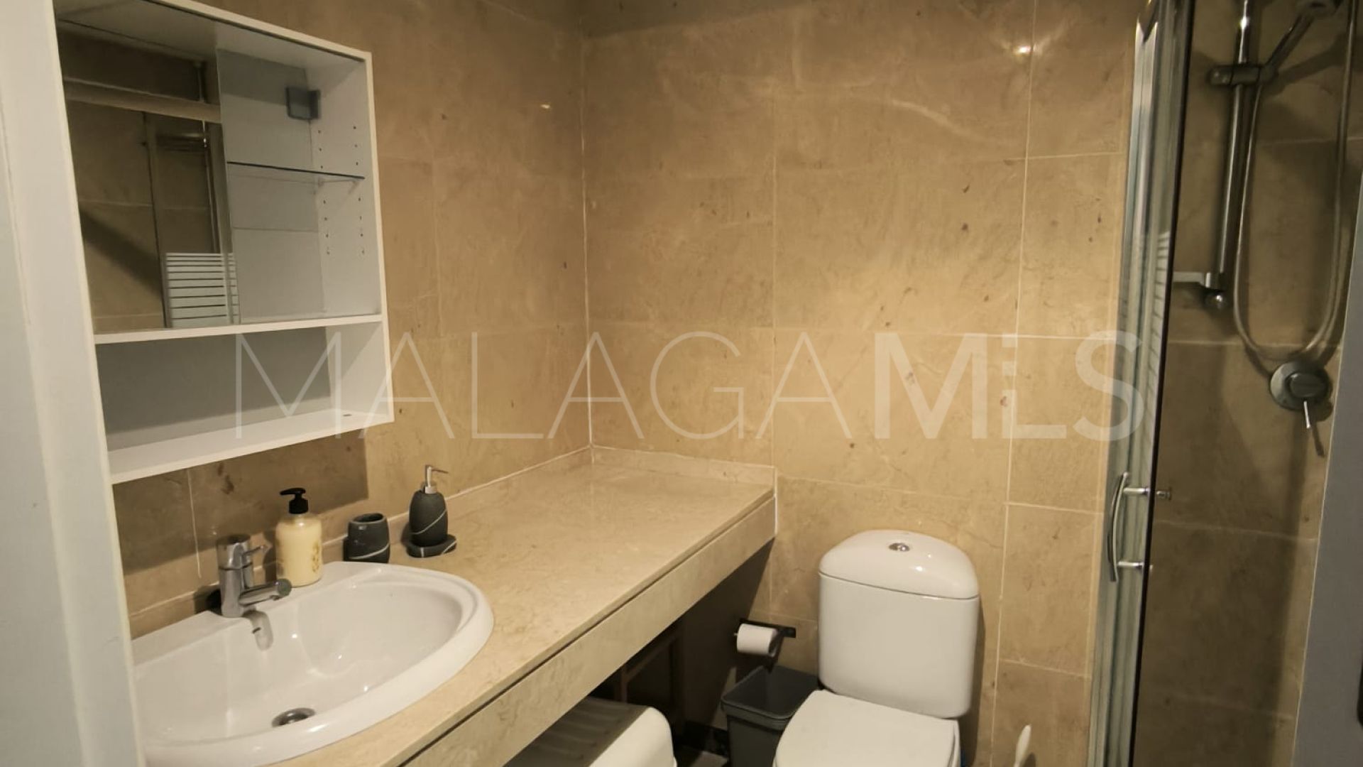 Apartment for sale in Duquesa Village with 2 bedrooms