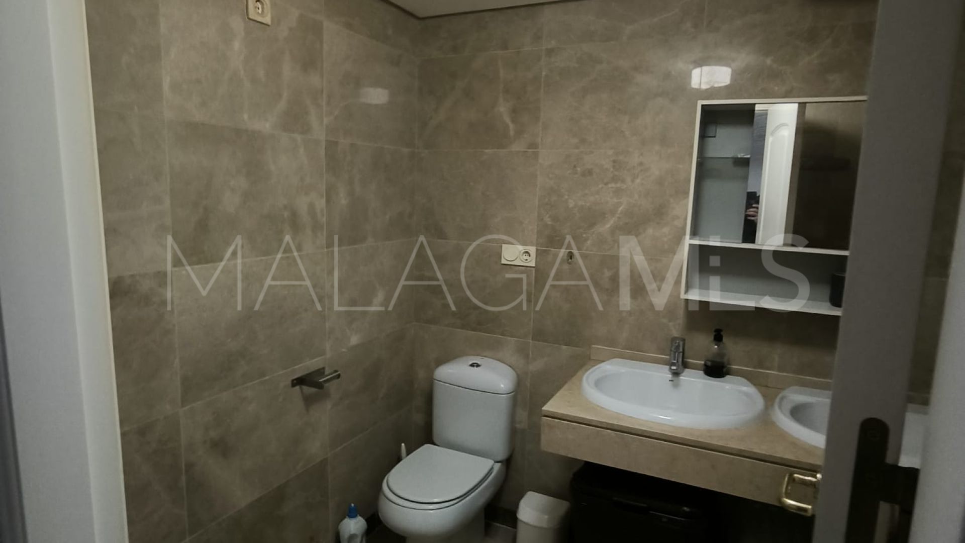 Apartment for sale in Duquesa Village with 2 bedrooms