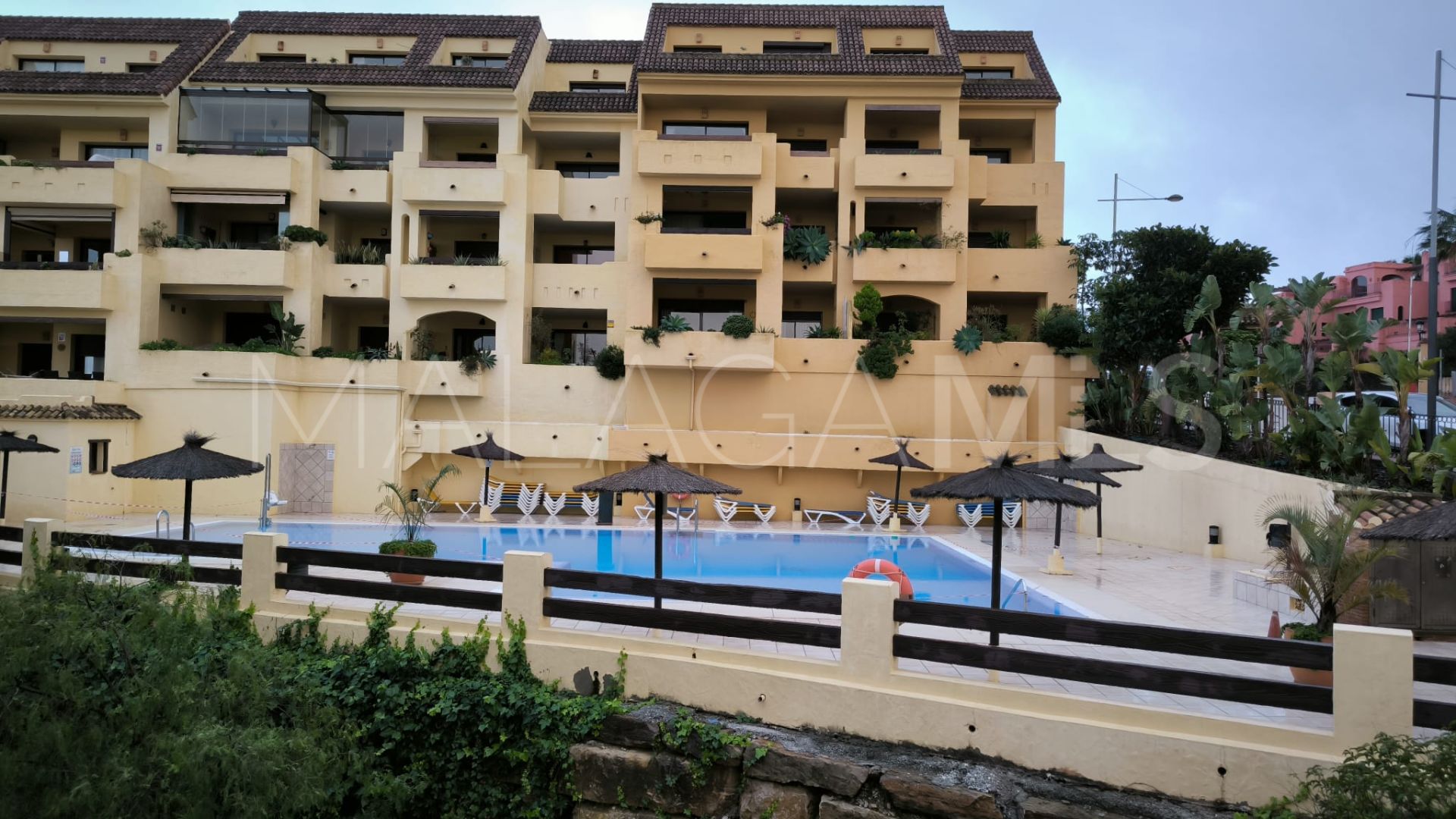 Apartment for sale in Duquesa Village with 2 bedrooms