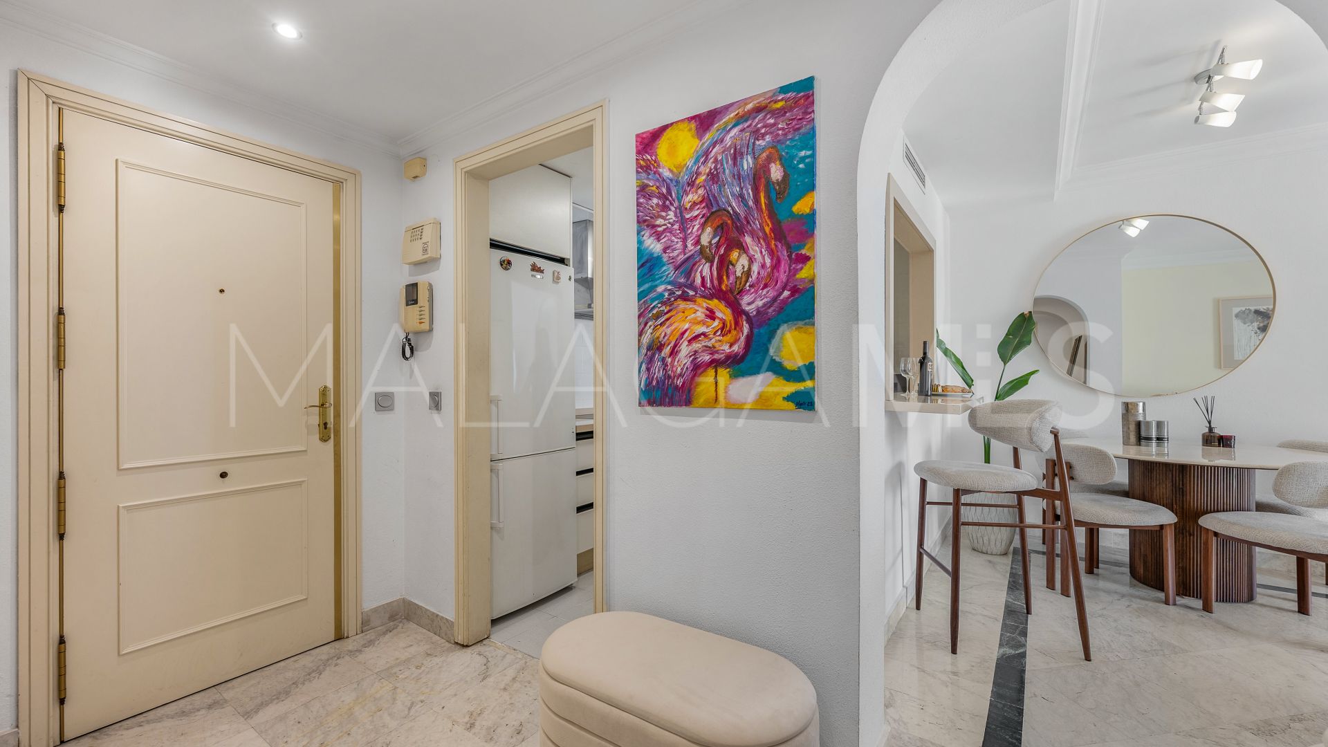 Apartment for sale in Marina Banus