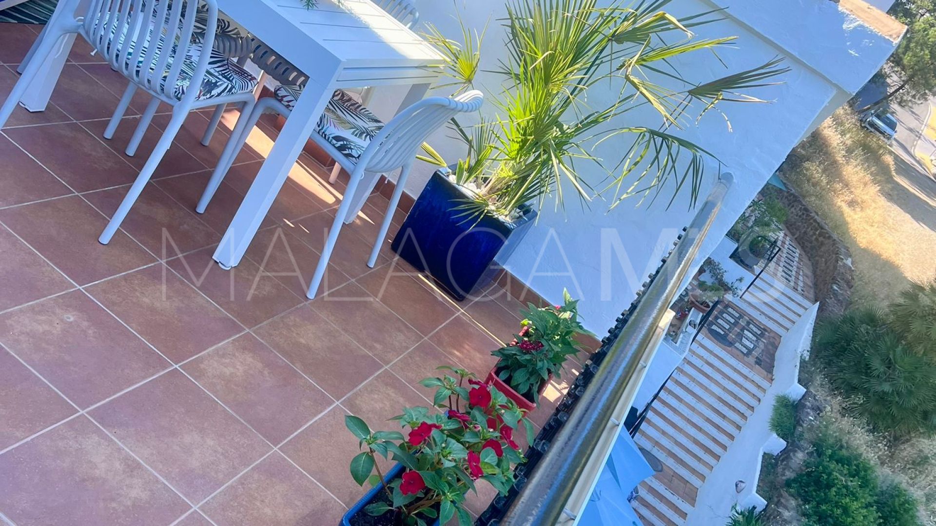 Studio for sale in Benahavis Centro